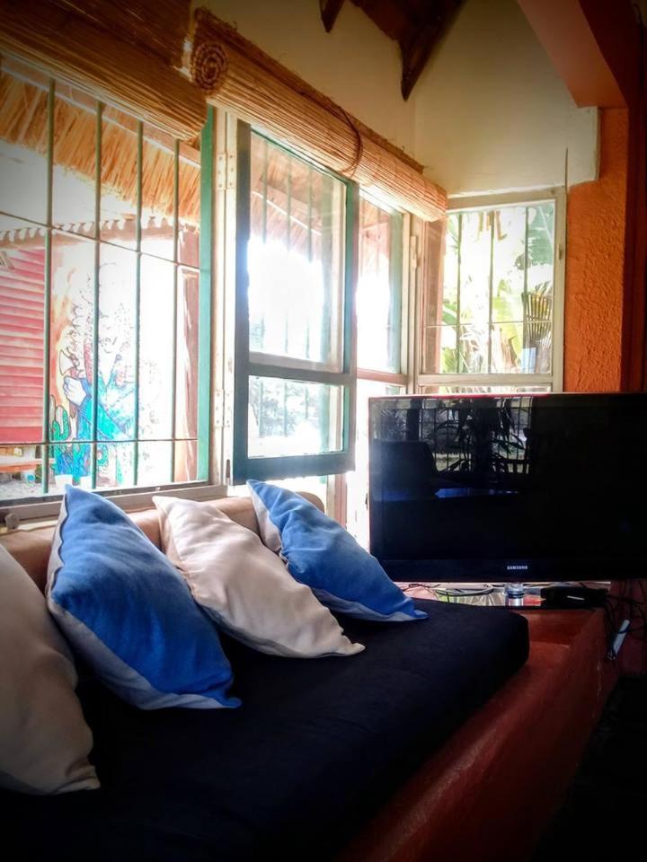 Hostel El Nagual Punta Del Diablo Extérieur photo